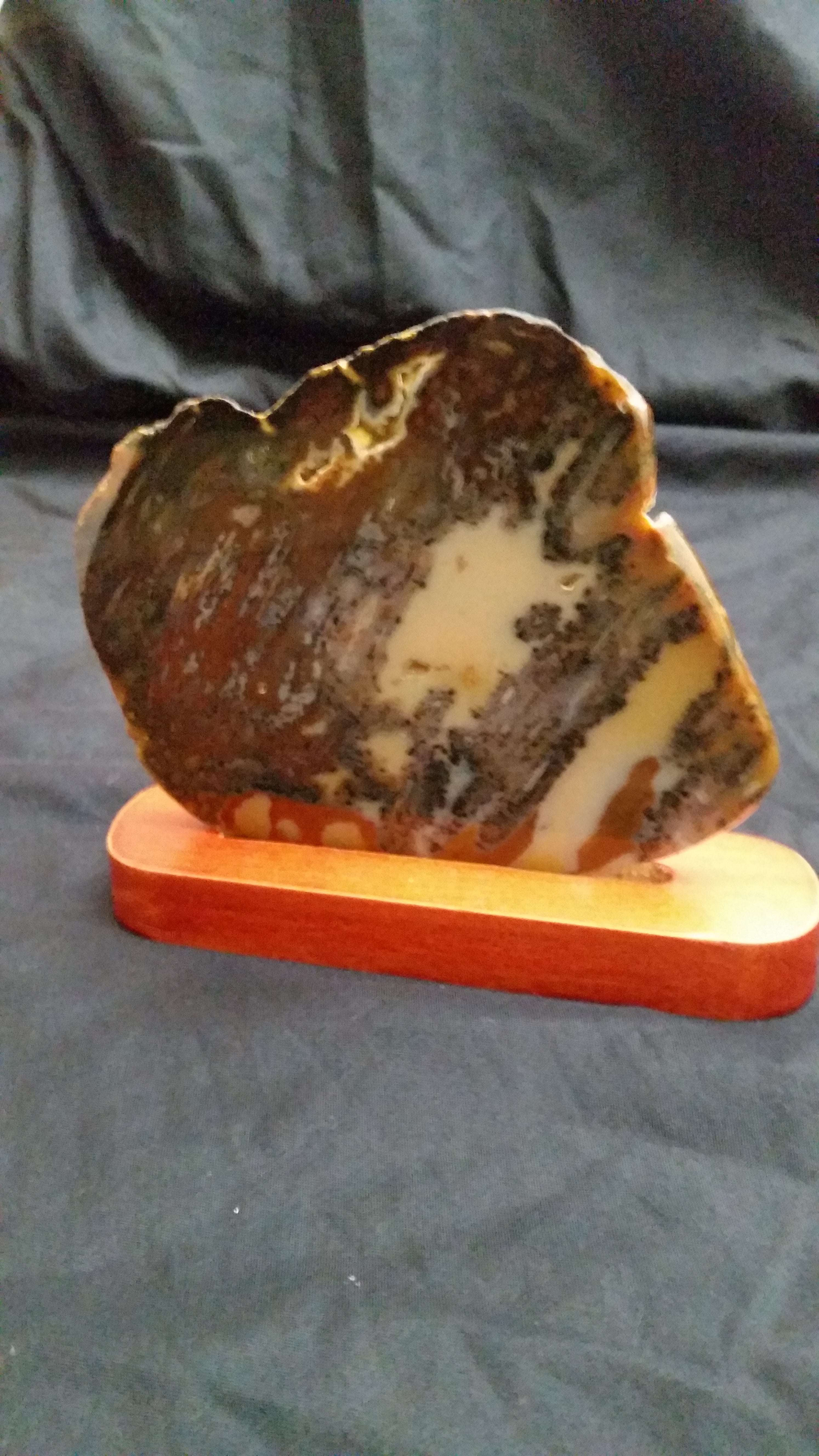 Agate Slab with Diagonal Patterns