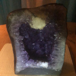 Amethyst cathedral 14"